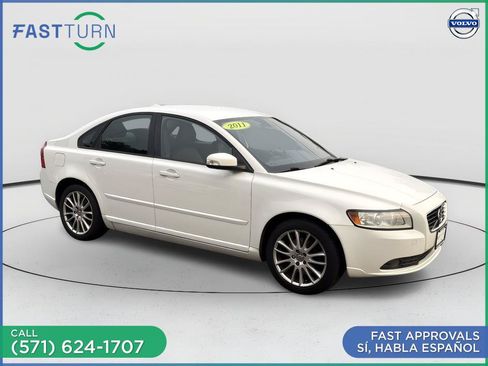 Used 2011 Volvo S40 T5 FWD image 4