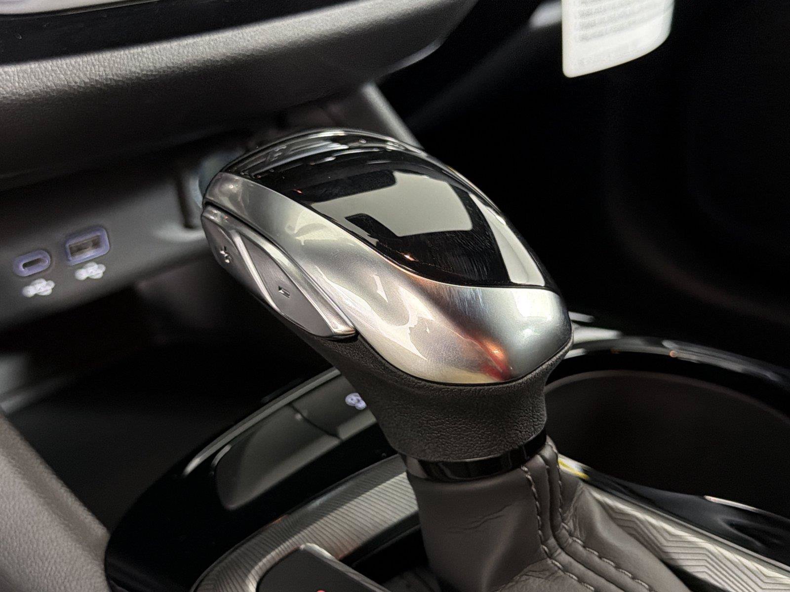 New 2026 Buick Envista Sport Touring FWD image 29