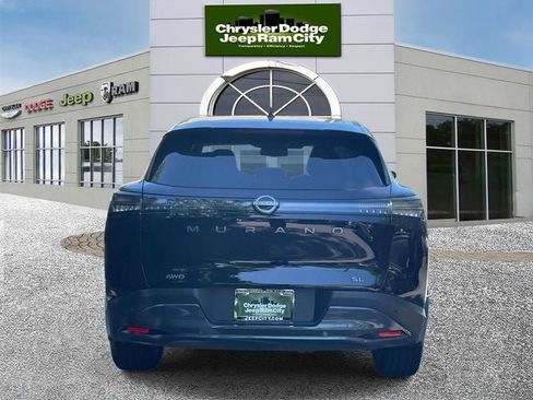 Used 2025 Nissan Murano SL AWD/4WD image 7