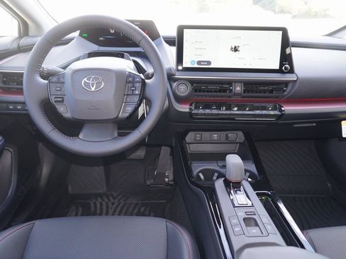 New 2026 Toyota Prius Plug-In Hybrid image 9