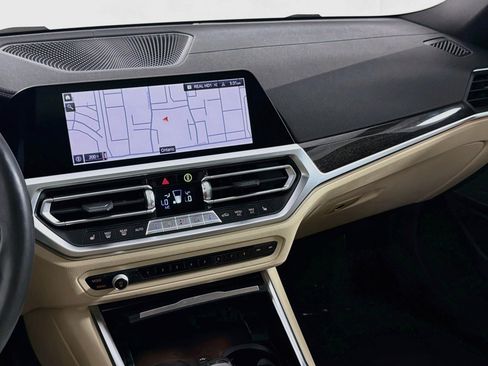 Used 2021 BMW 330i Sedan w/ M Sport Package RWD image 20