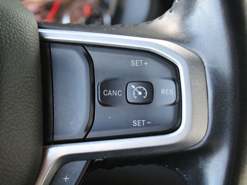 Certified 2021 RAM 1500 Big Horn w/ Trailer Tow Group image 19