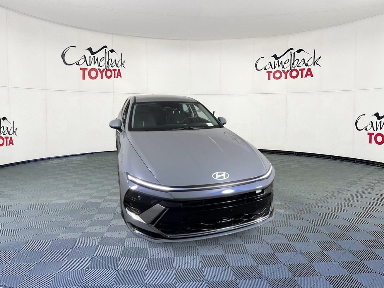 Used 2025 Hyundai Sonata SEL FWD image 4