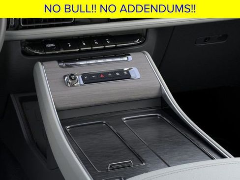 New 2026 Lincoln Aviator Reserve image 16