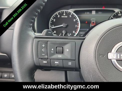 Used 2024 Nissan Pathfinder SL w/ SL Premium Package FWD image 15