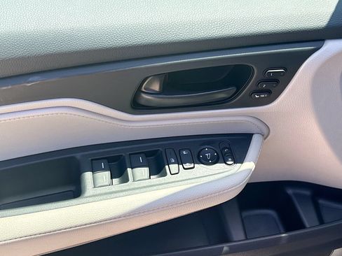 Used 2026 Honda Odyssey EX-L image 18