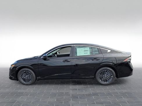 New 2026 Nissan Sentra SV w/ SV Convenience Package FWD image 3
