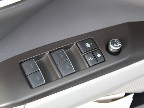 Certified 2024 Toyota Camry XLE w/ Cold Weather Package AWD/4WD image 18