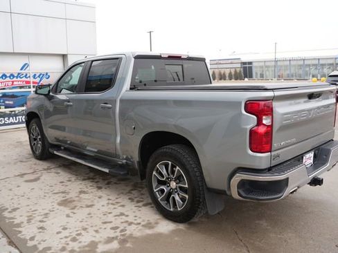 Used 2025 Chevrolet Silverado 1500 LT image 35