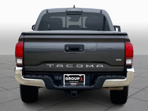 Used 2019 Toyota Tacoma SR5 image 4