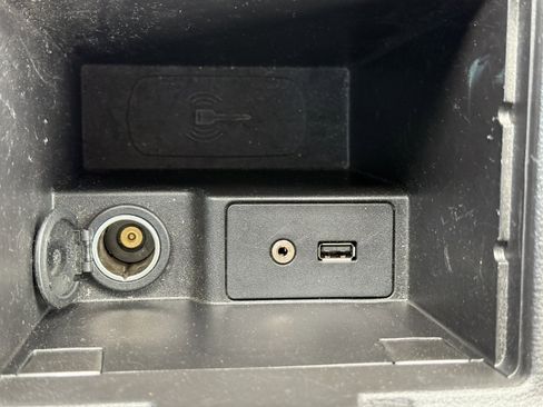 Used 2017 Ford Focus SE image 20
