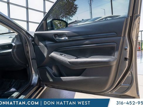 Used 2019 Nissan Altima 2.5 S FWD image 22