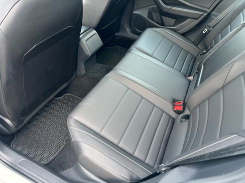 Used 2023 Volkswagen Jetta SE image 13