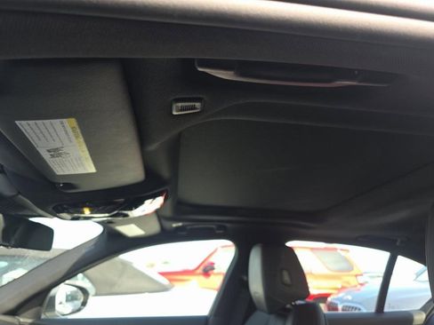 Used 2024 BMW 530i 530i SPORT LINE,NAV,CAM,SUNROO w/ Premium Package image 8