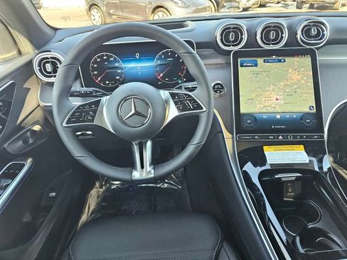 New 2026 Mercedes-Benz GLC 300 4MATIC image 29