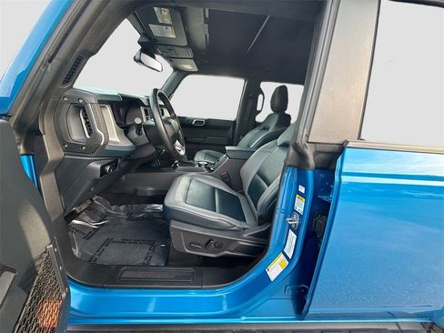 Used 2024 Ford Bronco Outer Banks image 21