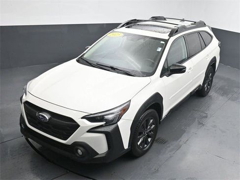 Used 2025 Subaru Outback Onyx Edition XT image 24