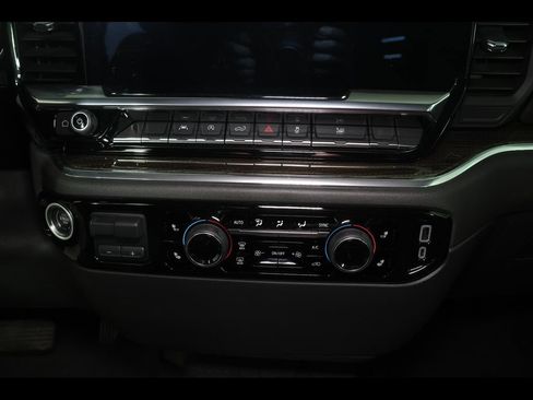 Certified 2023 Chevrolet Silverado 1500 LT w/ All Star Edition Plus AWD/4WD image 29