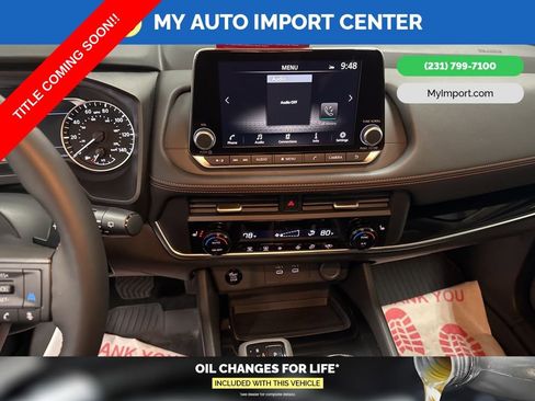 Certified 2025 Nissan Rogue SV image 20