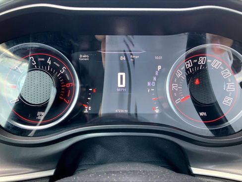 Used 2022 Dodge Challenger R/T w/ Plus Package image 24