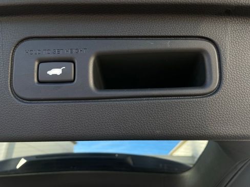 Certified 2025 Honda Pilot EX-L image 44