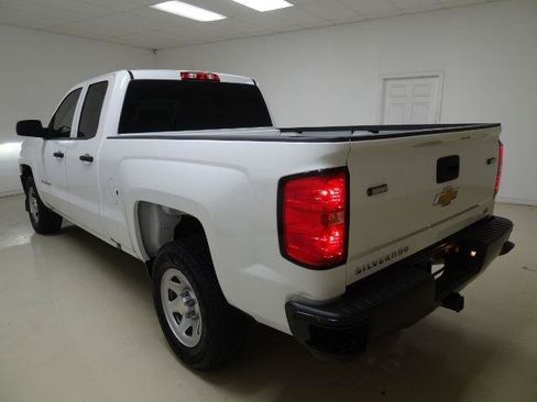 Used 2019 Chevrolet Silverado 1500 W/T RWD image 4