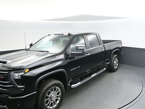 New 2026 Chevrolet Silverado 2500 LT w/ Z71 Chrome Sport Edition image 41
