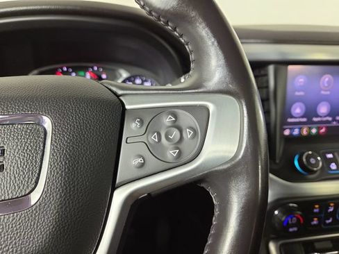 Used 2020 GMC Acadia SLE AWD/4WD image 24