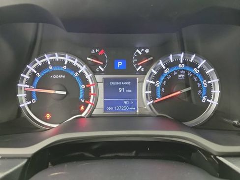 Used 2019 Toyota 4Runner Limited AWD/4WD image 22