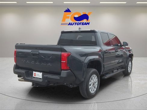 Certified 2025 Toyota Tacoma SR image 5