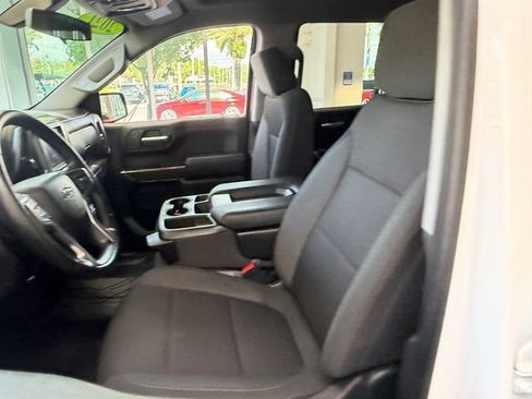 Used 2021 Chevrolet Silverado 1500 RST w/ Safety Package AWD/4WD image 11