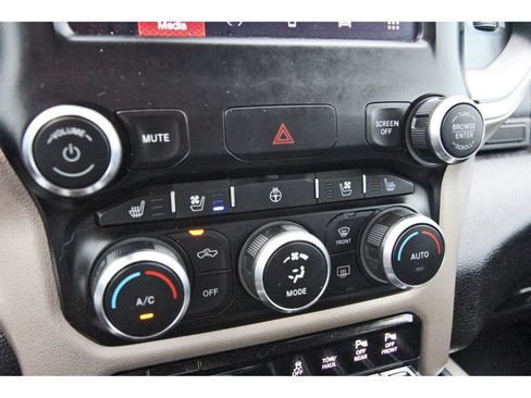 Used 2022 RAM 2500 Laramie AWD/4WD image 28