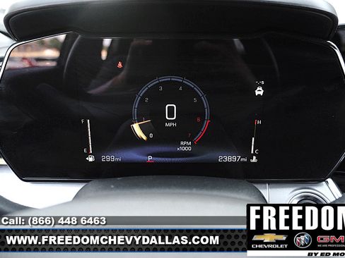 Certified 2025 Chevrolet Trax LT w/ Driver Confidence Package FWD image 13