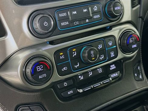 Used 2018 Chevrolet Tahoe Premier image 17