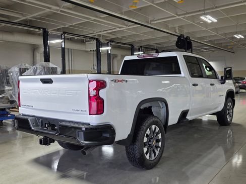 New 2026 Chevrolet Silverado 2500 Custom image 7