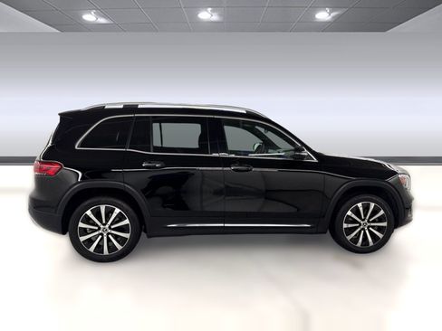 Certified 2021 Mercedes-Benz GLB 250 image 8