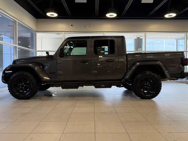 Used 2022 Jeep Gladiator Sport AWD/4WD image 5