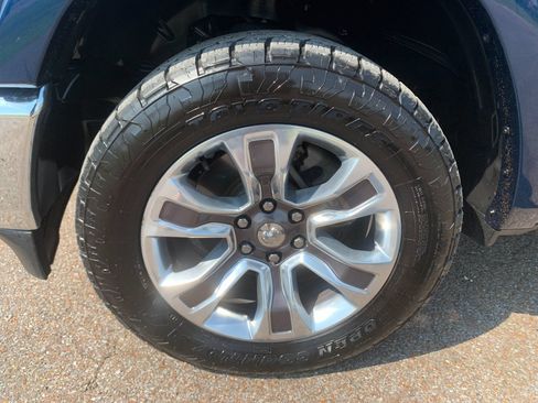 Used 2019 RAM 1500 Limited AWD/4WD image 33