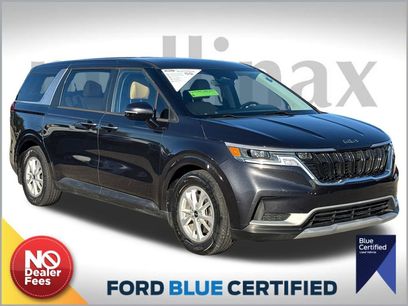 Used 2022 Kia Carnival LX