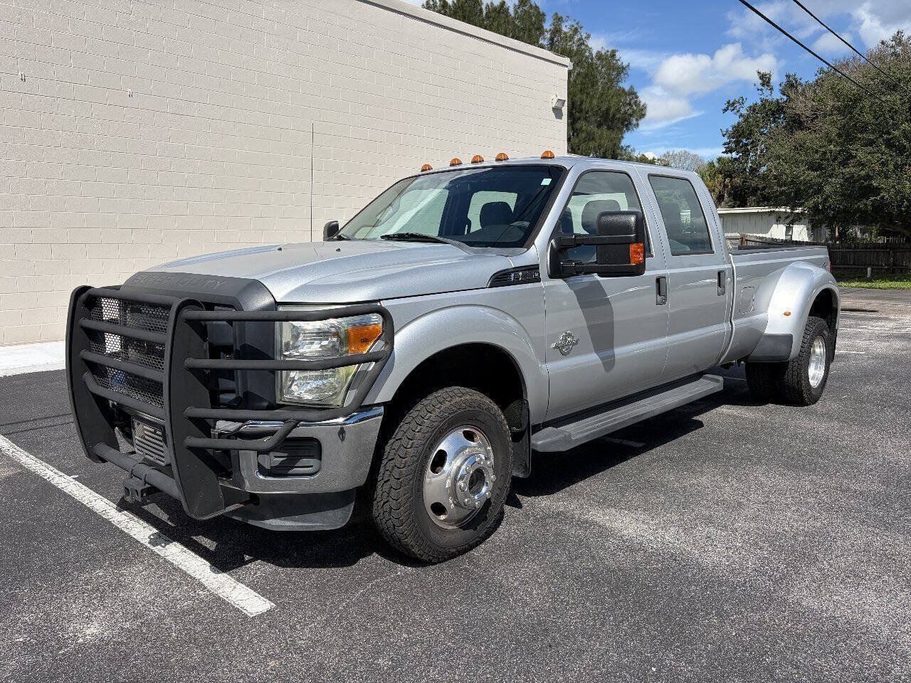 Used 2016 Ford F350 XL w/ Power Equipment Group AWD/4WD image 15