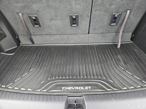 Used 2024 Chevrolet Traverse Z71 w/ Enhanced Driving Package image 31