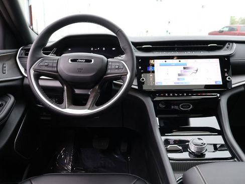 New 2026 Jeep Grand Cherokee L Limited w/ Trailer Tow Package image 20