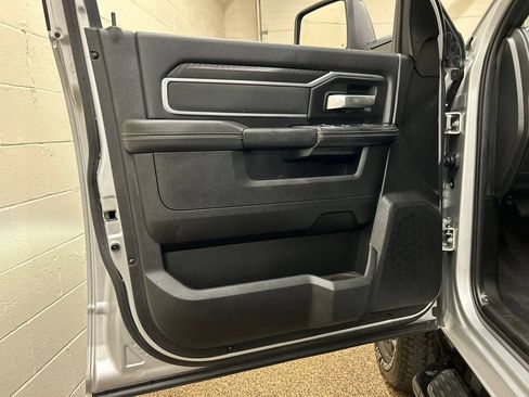Used 2026 RAM 2500 Big Horn AWD/4WD image 13