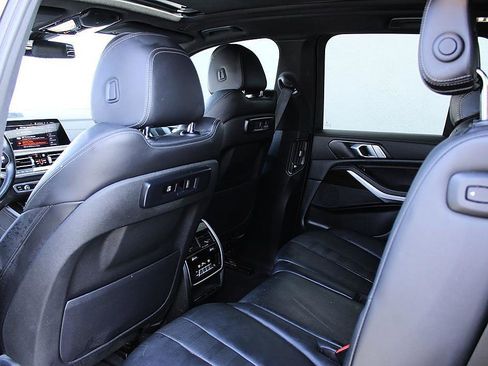 Used 2020 BMW X5 sDrive40i w/ Convenience Package image 17