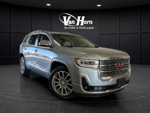 Used 2023 GMC Acadia Denali w/ Denali Technology Package AWD/4WD image 1