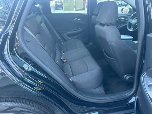 Used 2024 Chevrolet Malibu LT image 15