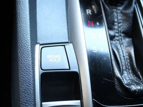 Used 2021 Honda Civic Sport Touring image 23