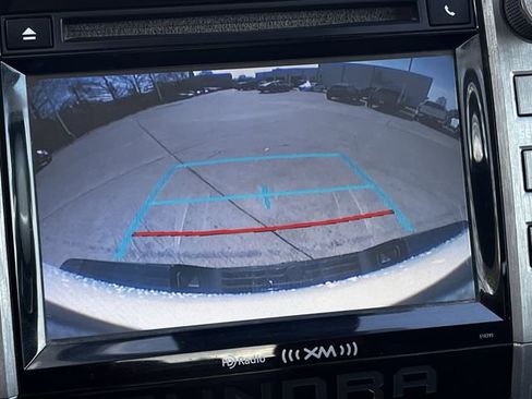 Used 2019 Toyota Tundra SR5 w/ SR5 Upgrade Package AWD/4WD image 16