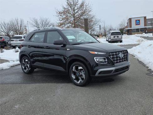 New 2026 Hyundai Venue SEL image 2