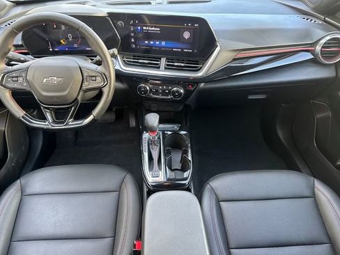 Certified 2025 Chevrolet Trax RS w/ Driver Confidence Package image 15